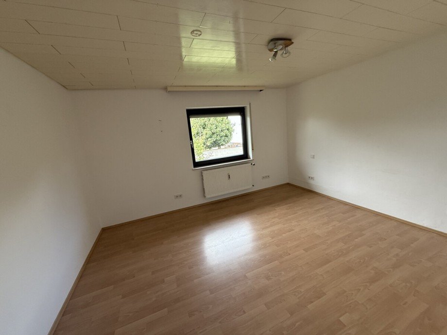  Mehrfamilienhaus Worms / Wiesoppenheim