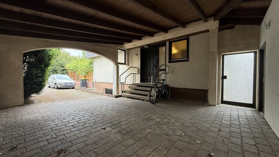 Carport mit �berdachtem Eingangsbereich Einfamilienhaus Worms-Pfeddersheim