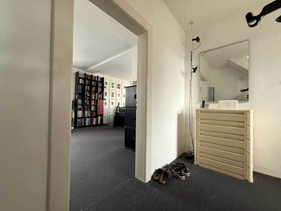 OG Flur Einfamilienhaus Worms / Heppenheim an der Wiese