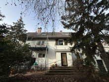 R�ckansicht Repr�sentative Stadtvilla mit Charakter und Raum f�r Visionen in Worms-Heppenheim