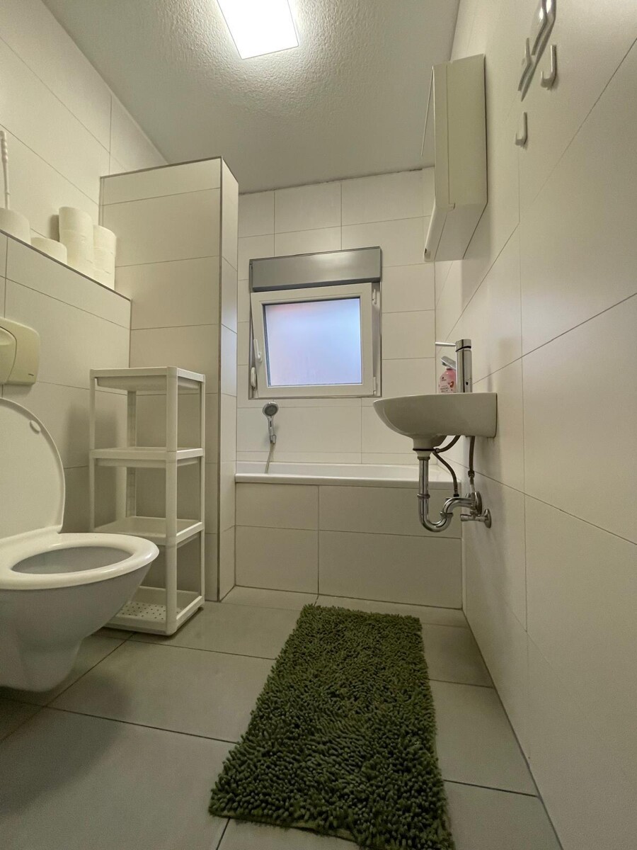 OG Badezimmer Mehrfamilienhaus Offstein