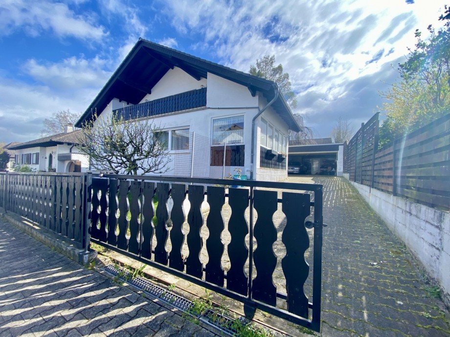  Zweifamilienhaus Dorn-D�rkheim