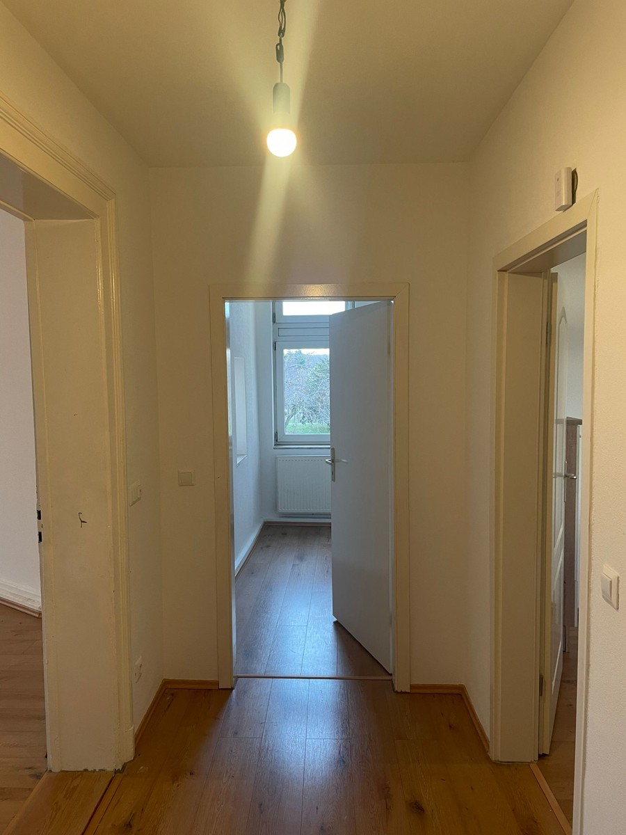 2. OG rechts Mehrfamilienhaus Worms