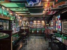 Gewerbe - Irish Pub Aufteilerobjekt - Irish Pub und moderne Apartments - Sichere Einnahmequelle