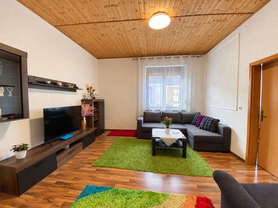 1. OG Wohnzimmer Mehrfamilienhaus Worms
