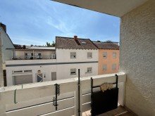 DG Balkon Voll vermietetes 3-Familienhaus in Worms mit Innenhof und Stellplatz
