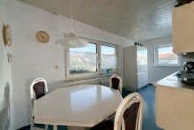  Einfamilienhaus in ruhiger Lage von Eich mit gro�em Garten, Terrasse und Tandemgarage