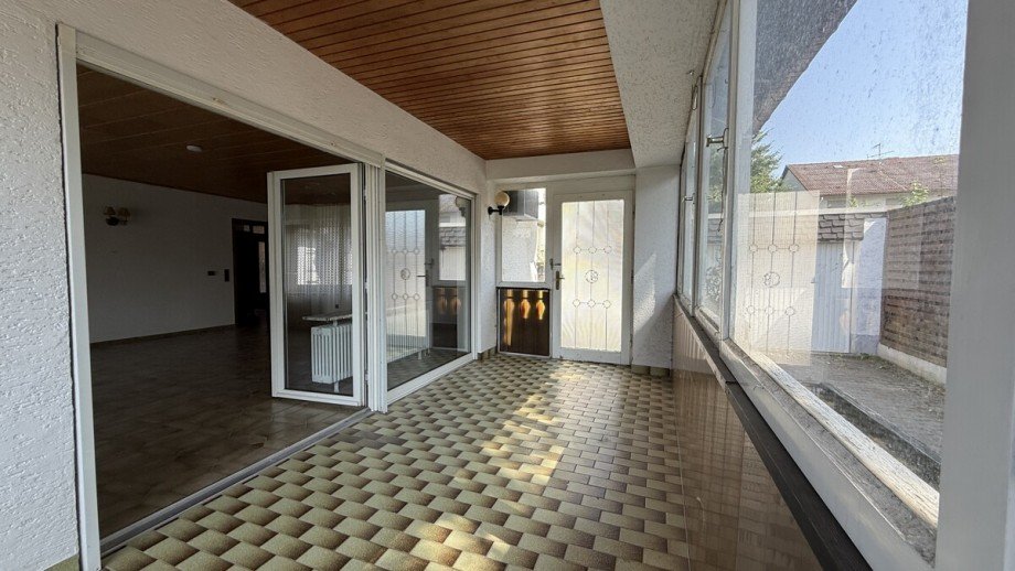  Zweifamilienhaus Dorn-D�rkheim