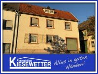 Hauptbild Viel Platz, viele Möglichkeiten - Wohnhaus mit Nebenhaus und Scheune in zentraler Lage von Gimbsheim