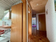  Einfamilienhaus in ruhiger Lage von Eich mit gro�em Garten, Terrasse und Tandemgarage