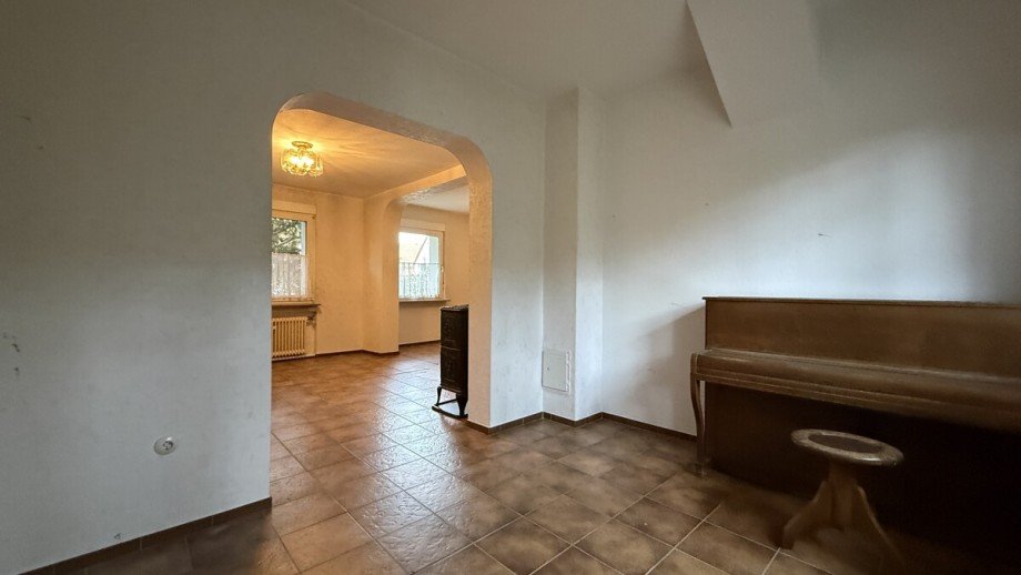 EG Zimmer Einfamilienhaus Worms / Heppenheim an der Wiese