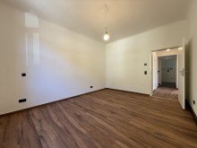  Exklusive Eigentumswohnung mit Altbauflair und modernem Wohnkomfort in Bad D�rkheim