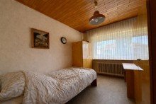  Einfamilienhaus in ruhiger Lage von Eich mit gro�em Garten, Terrasse und Tandemgarage