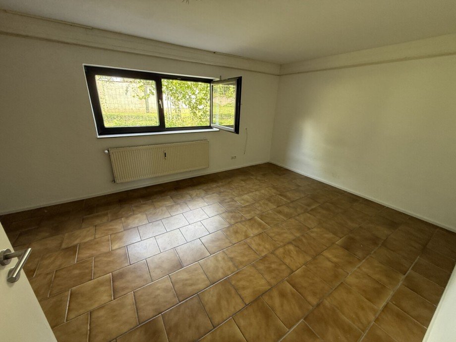  Mehrfamilienhaus Worms / Wiesoppenheim