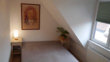2.OG Schlafzimmer r SW, Einrichtungsvorschlag Exklusives Einfamilienhaus zur Miete - Historischer Charme trifft modernen Wohnkomfort