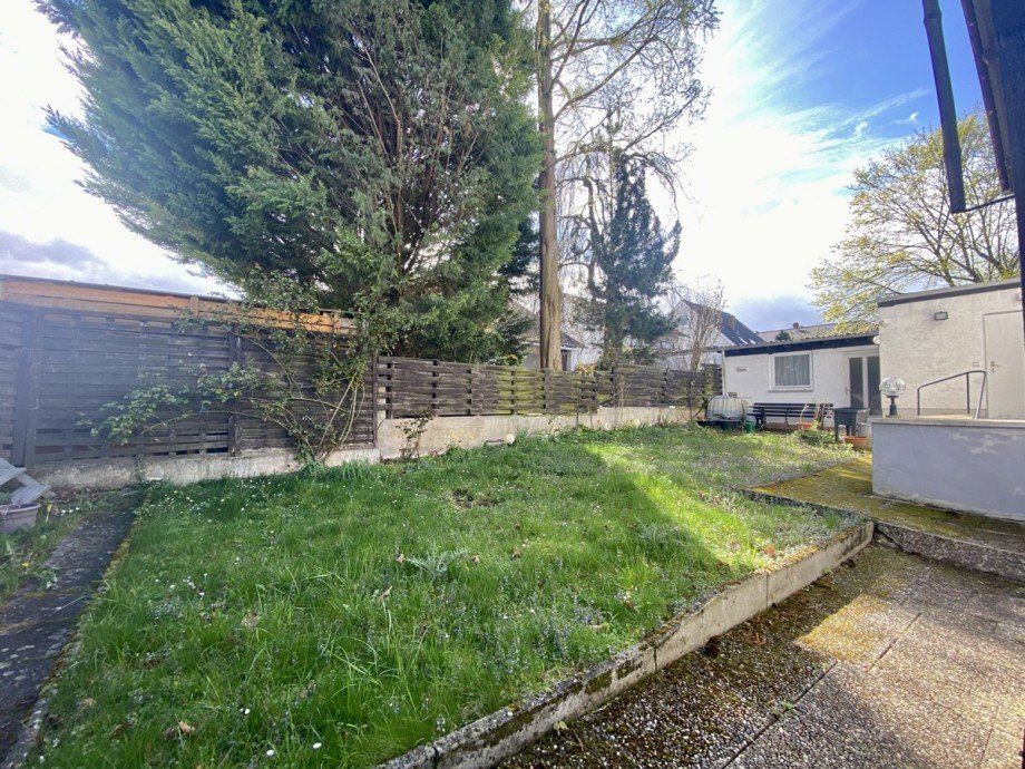  Zweifamilienhaus Dorn-D�rkheim