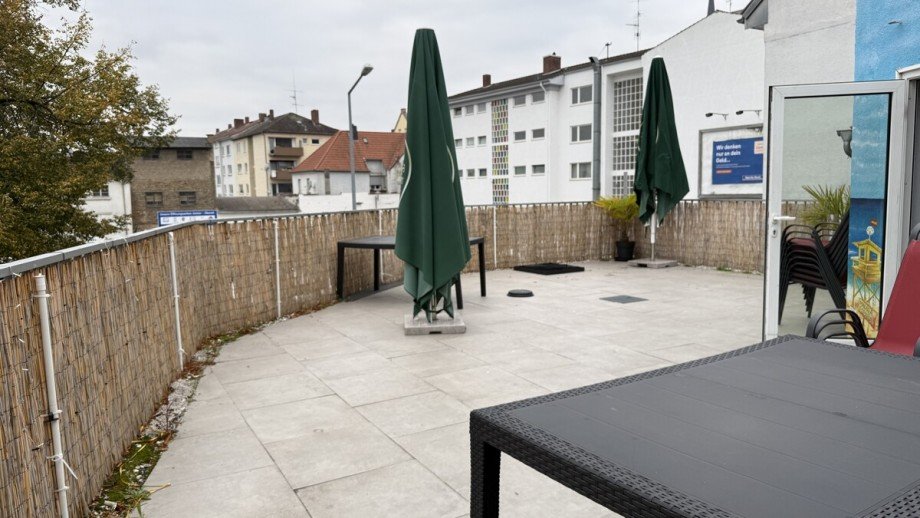 Lokal Dachterrasse Mehrfamilienhaus Worms