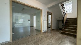 Hauptbild Modernisierte Wohnung (Haus) mit 5 Zimmern in zentraler Lage von Eich