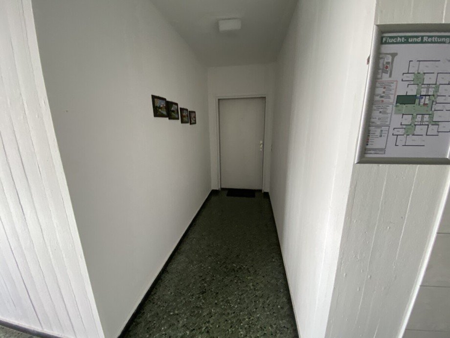 Eingangst�r Etagenwohnung Bensheim