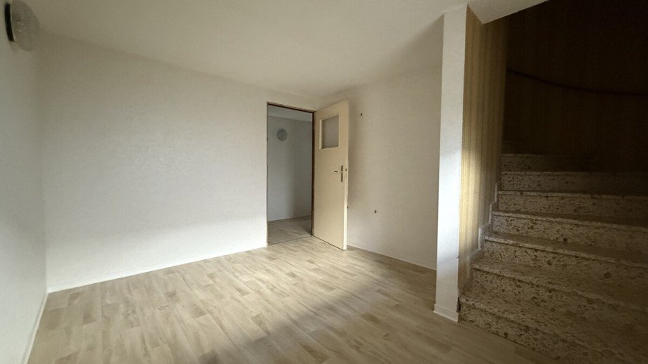  Zweifamilienhaus Dorn-D�rkheim