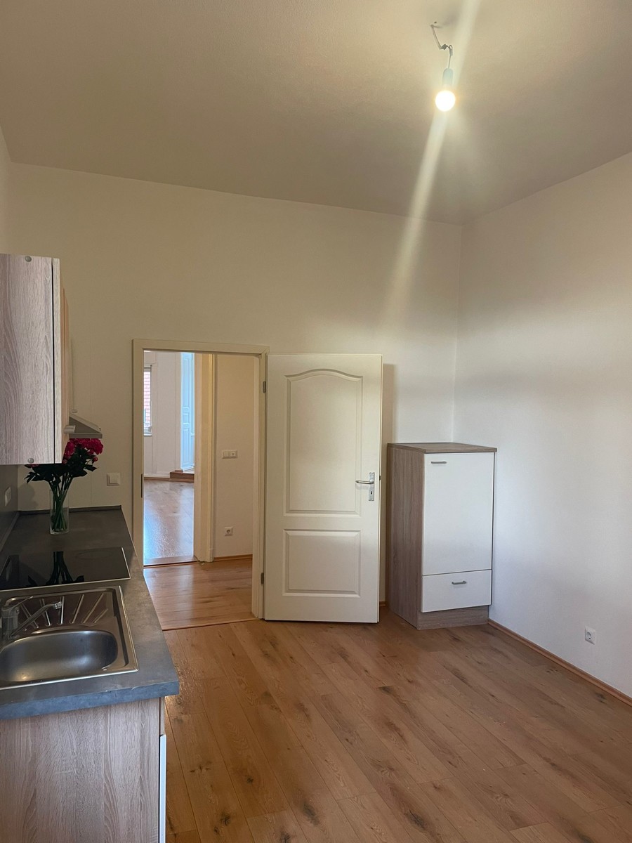 2. OG rechts Mehrfamilienhaus Worms