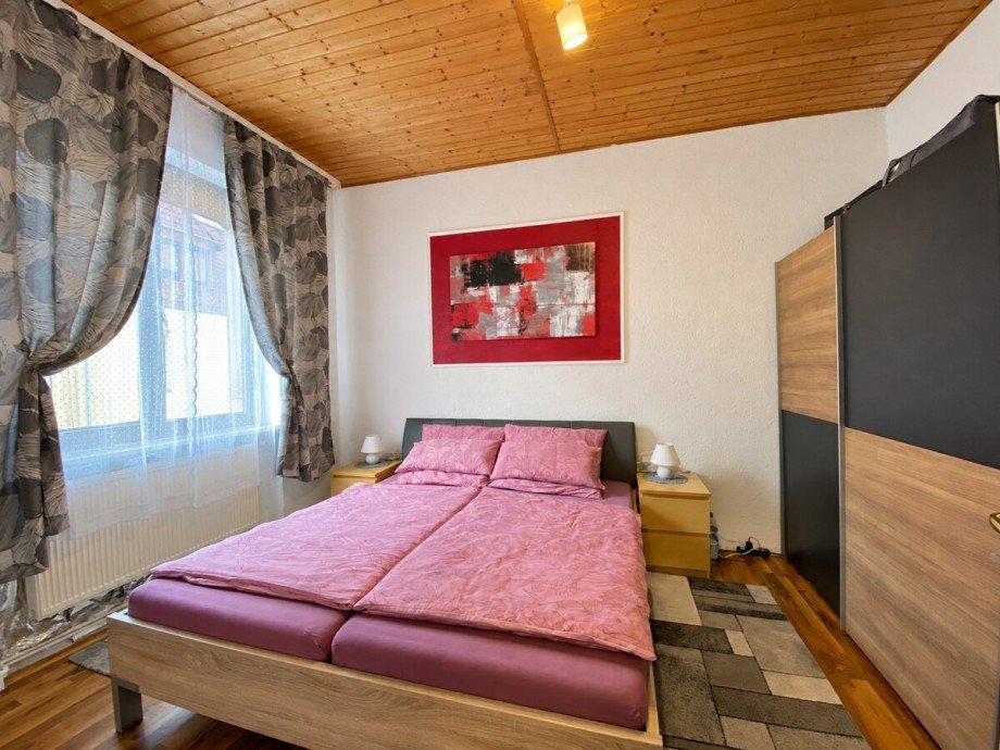 1. OG Schlafzimmer Mehrfamilienhaus Worms