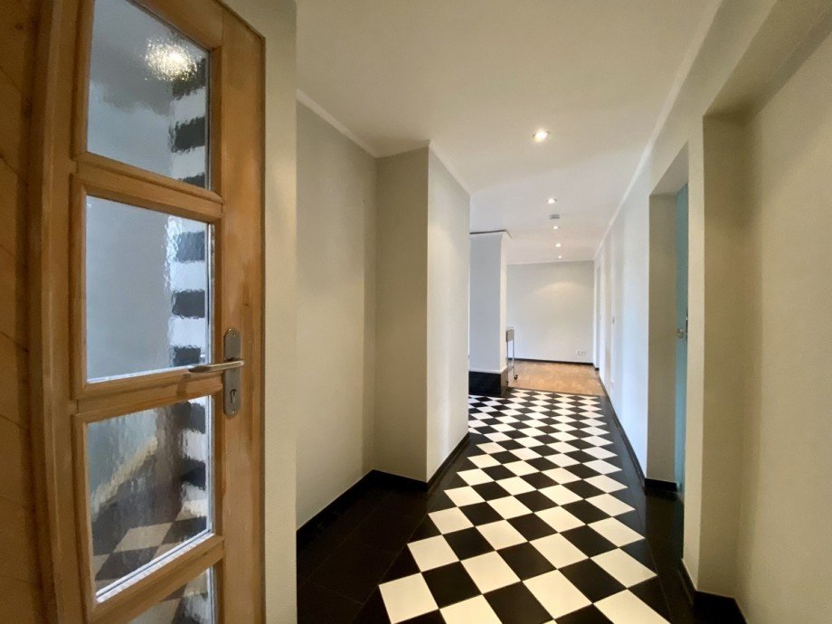  Dachgeschosswohnung Worms