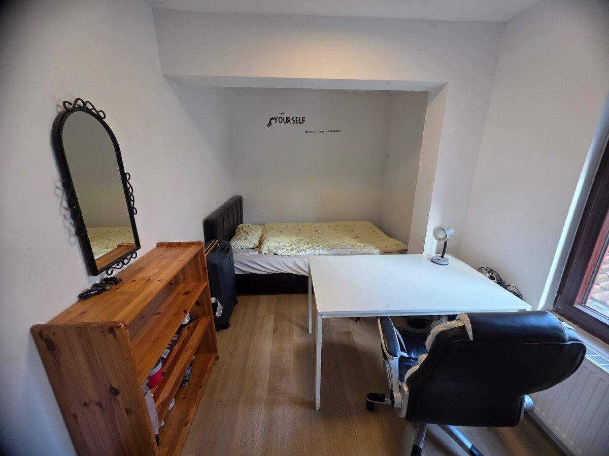 Vollmöbliertes WG-Zimmer - alles inklusive - Photo 2
