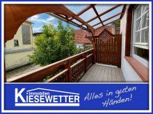  Gro�z�gige 2-ZKB-Wohnung mit �berdachtem Balkon und Blick auf den Seebach - ruhige Lage im Zweiparteienhaus