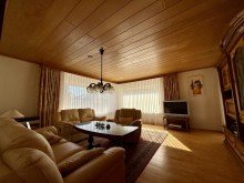  Einfamilienhaus in ruhiger Lage von Eich mit gro�em Garten, Terrasse und Tandemgarage