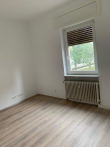 1. OG rechts Aufteilerobjekt - Irish Pub und moderne Apartments - Sichere Einnahmequelle