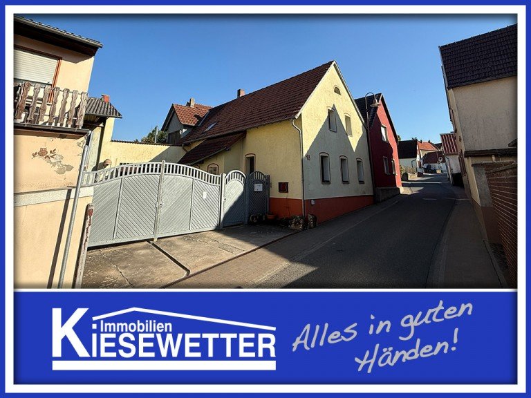 Monzernheim Einfamilienhaus Wohnhaus mit Reitplatz, Stallungen, Scheune &1.478 m� Grundst�ck+genehmigtem Bauplatz in Monzernheim