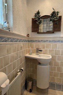  Einziehen & Wohlf�hlen: Familienhaus mit Garten, Balkon & moderner Ausstattung (3D-Tour)